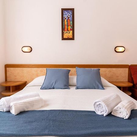 Hotel Greta B&B Rimini Luaran gambar