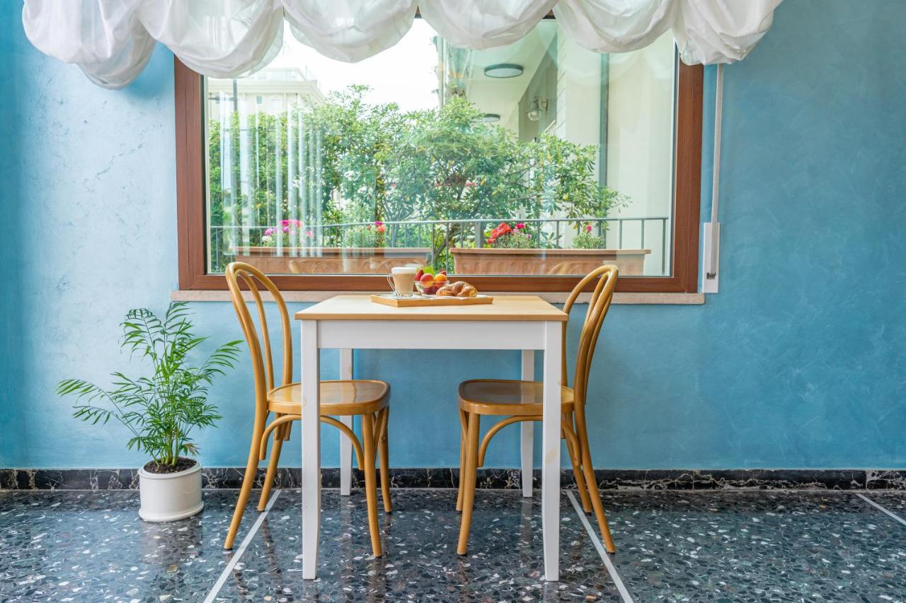 Hotel Greta B&B Rimini Luaran gambar