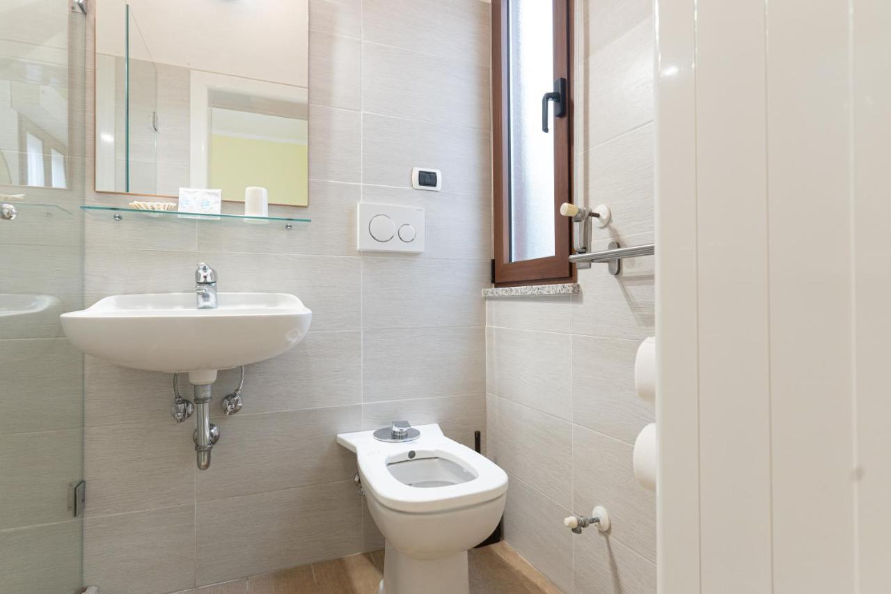 Hotel Greta B&B Rimini Luaran gambar