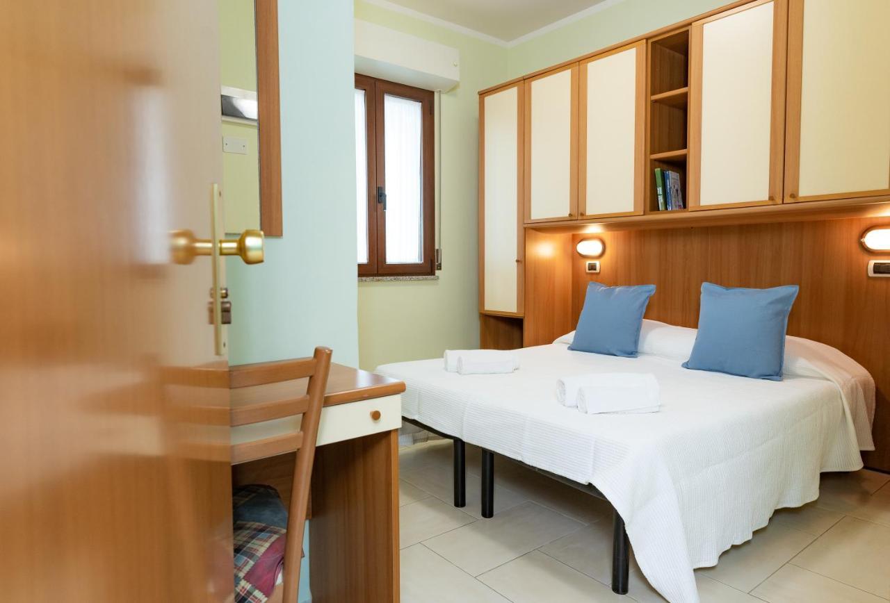Hotel Greta B&B Rimini Luaran gambar