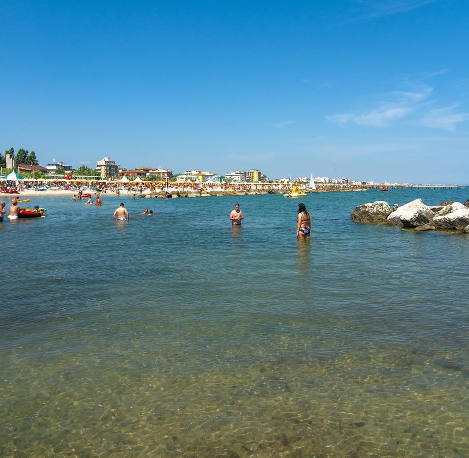 Hotel Greta B&B Rimini Luaran gambar
